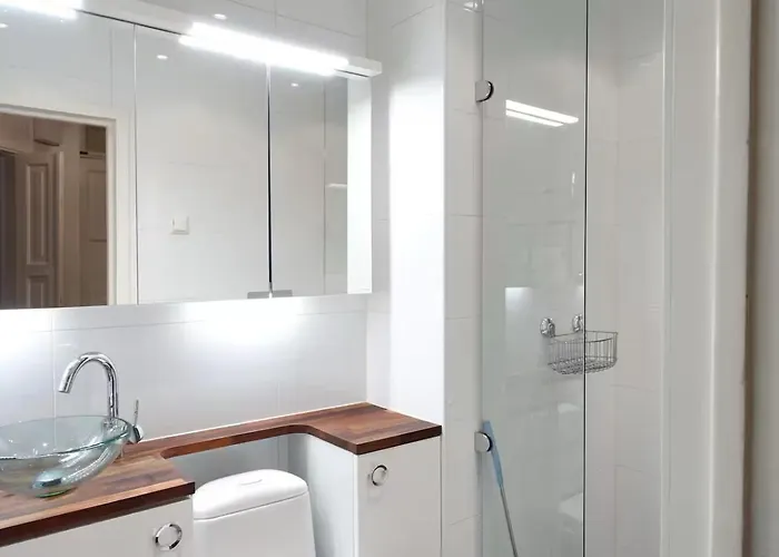 Spacious 5 Guests By Nordic Collection * הלסינקי